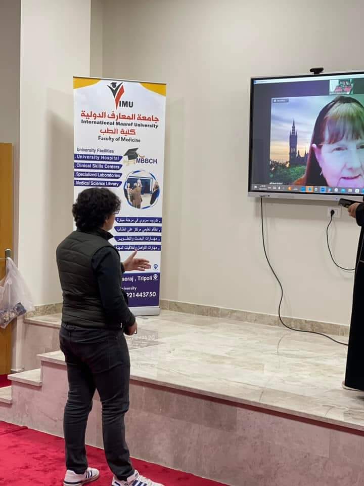 Dr. Maria Jackson's intervention in the workshop this afternoon at the main auditorium of the Faculty of Medicine at the university was about modern teaching methods, specifically about PBL (Problem-Based Learning).